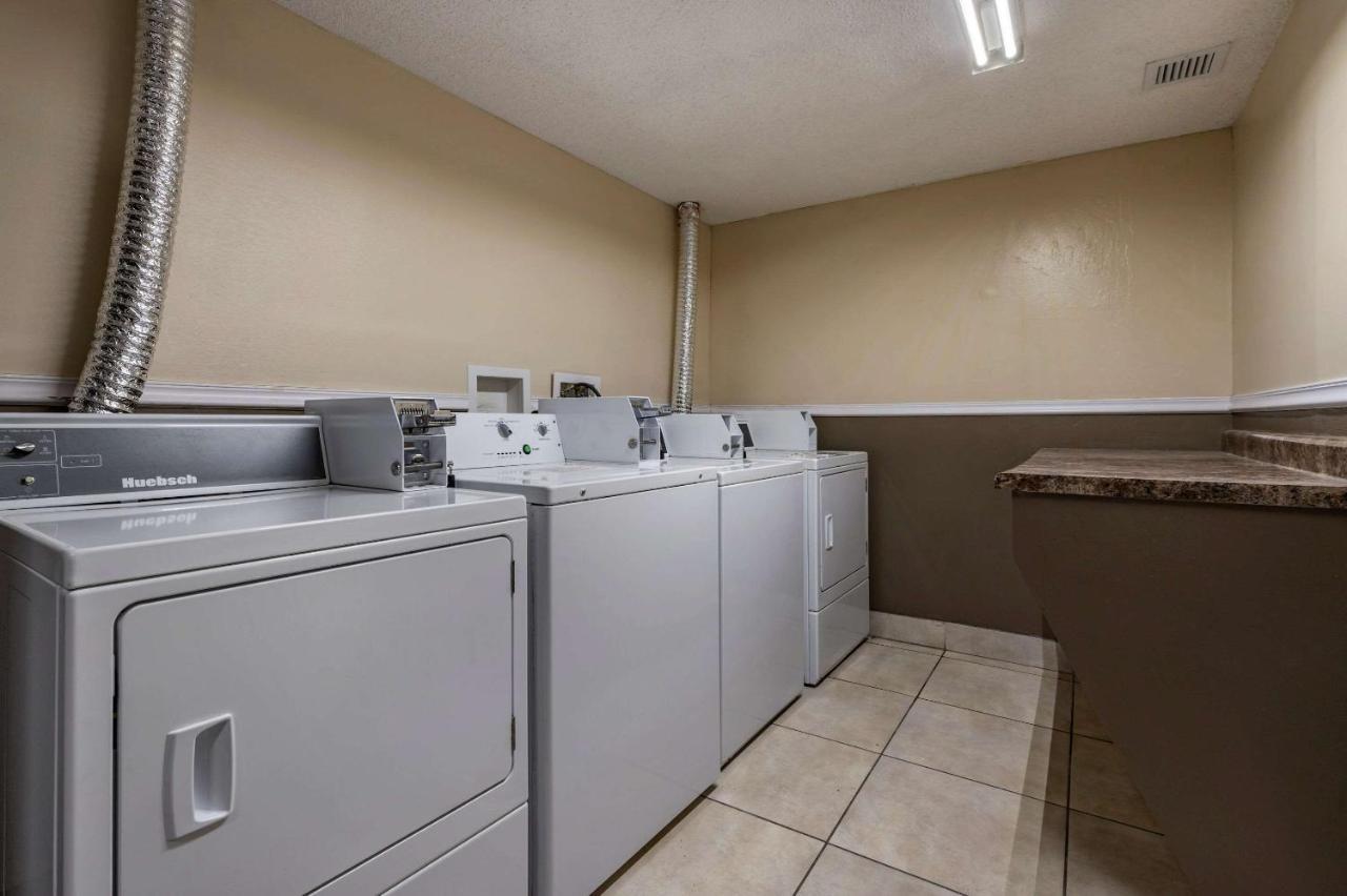 Econo Lodge Лафайет Екстериор снимка